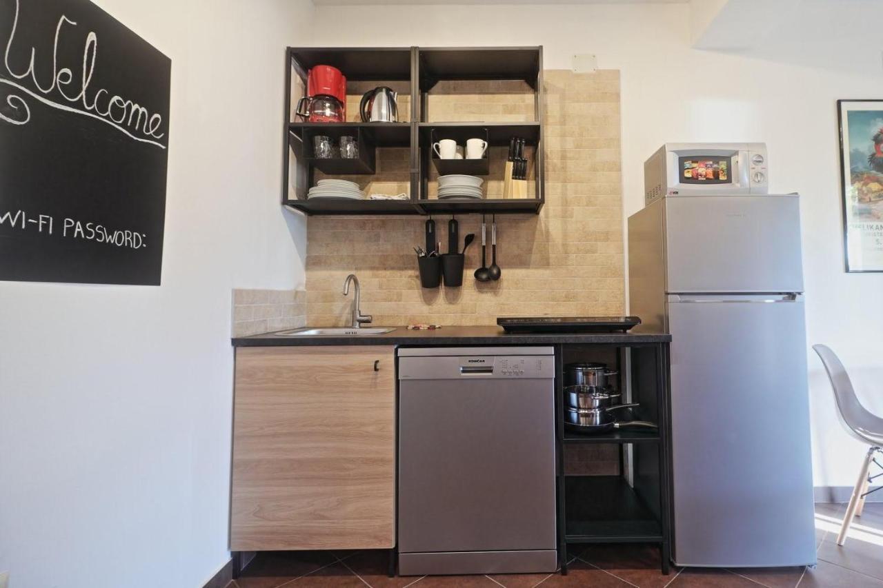 Apartman Studio Pesja Omišalj Εξωτερικό φωτογραφία