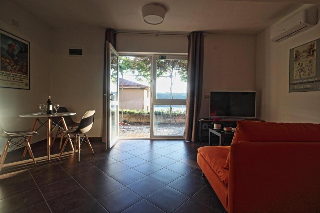 Apartman Studio Pesja Omišalj Εξωτερικό φωτογραφία